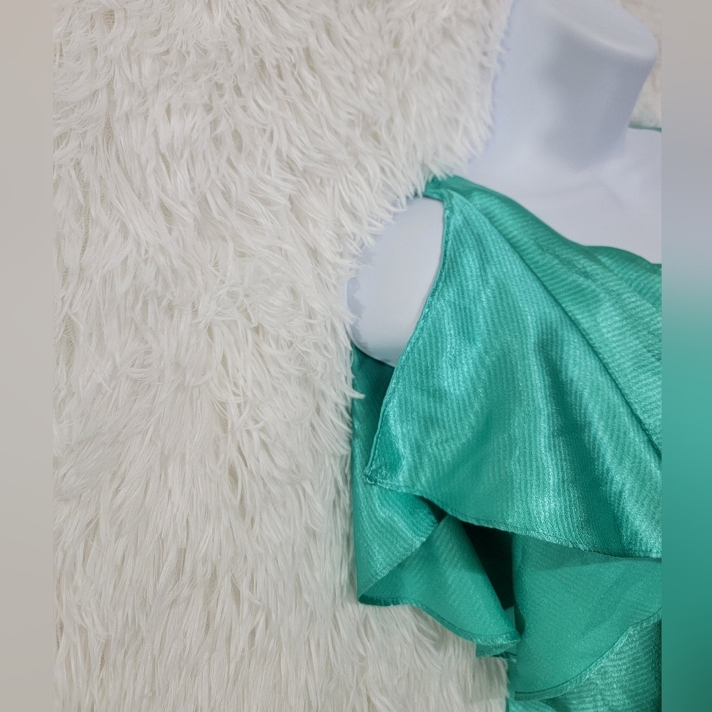 Calvin Klein One-Shoulder Spearmint Green Dress Size 8 - Picture 5 of 10